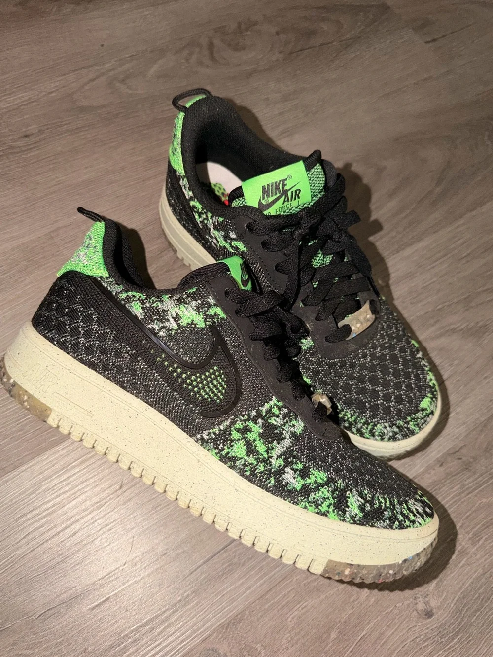 Nike Air Force 1 FlyKnit